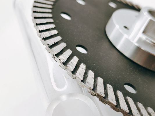 切断・磨削用用の115mm連続型薄型ターボダイヤモンドソー刃