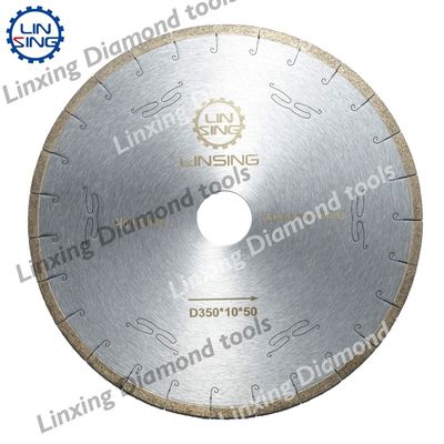 UスロットまたはJスロット ダイヤモンドツール 天然石の切断 セグメントサイズ 42/40*3.0*10mm