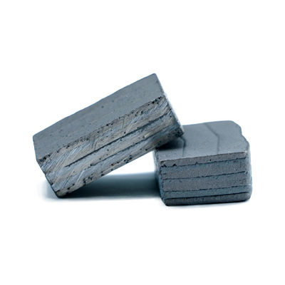 高速マルチダイヤモンドセグメント ソフトグランイト切削ツール 24*8.4/7.6*15mm 6.5mm