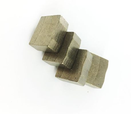 高速で高切断鋭さ 20mm 高さグラニートセグメントの鉱山ツール