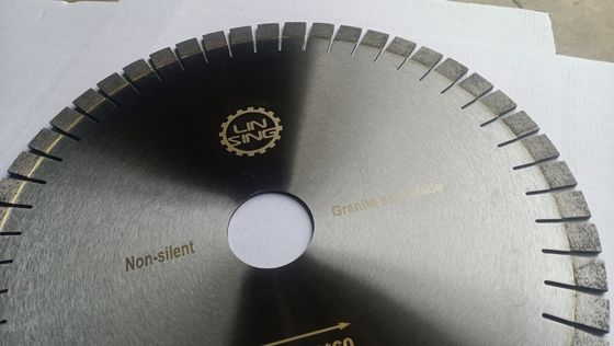 350mm 直径 40mm 断片形 グランイト切断刃 正確なブロック分割