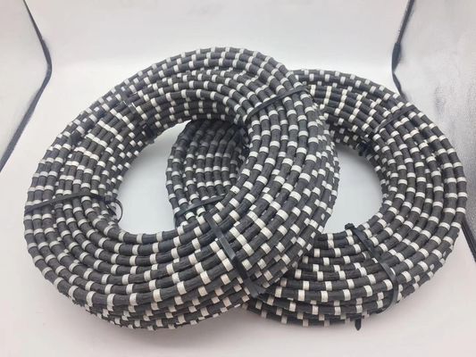25-35m/S ラインスピード D11.5MM 強化コンクリートの切断効率のためのダイヤモンドワイヤーソー