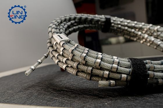 石を切るダイヤモンドワイヤセール 11.0mm 数珠直径とメートルあたり37pcs 数珠