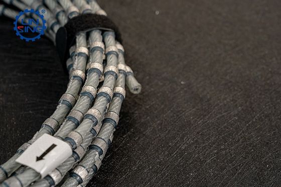 8.8mm シンターされたビーズ プラスチック ダイヤモンドワイヤー ソー 高精度 グラニートブロック 切断