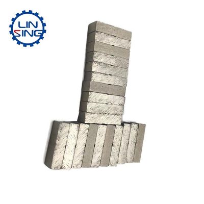 ODMサポート 24*5.5*10mm ブロック切断ヒントのための柔らかい硬い大理石ダイヤモンド切断セグメント