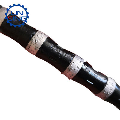 20-40 m2/m 寿命 石灰石ダイヤモンド用ワイヤーソーロープ 採石場採掘用 11.5mm 直径