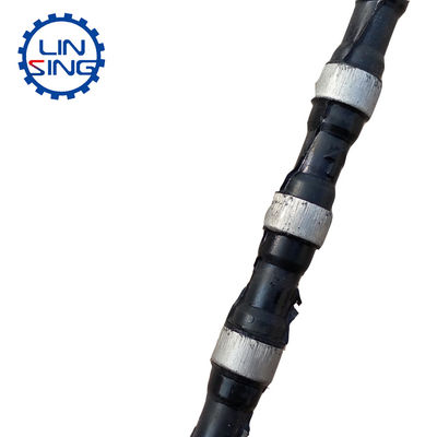 20-40 m2/m 寿命 石灰石ダイヤモンド用ワイヤーソーロープ 採石場採掘用 11.5mm 直径
