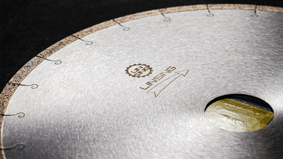 A級J級スロット ダイヤモンドソーブレード デクトン切削用 350mm石切削ツール