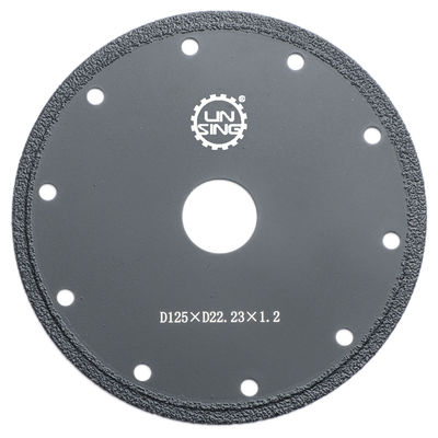 D110*D20*1.2 精密な石コンクリートの切削のために溶接されたダイヤモンド切断ディスク