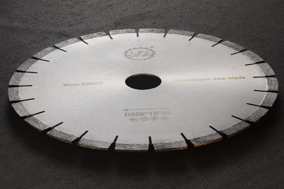 250MM-900MM直径サンドストーンソーブレードのためのカスタマイズされたサポートダイヤモンド切断ツール