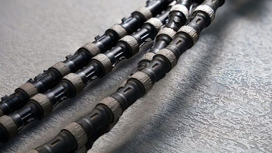D11.5MM D12MM 石の採石場における混凝土と鋼の切削のためのダイヤモンドワイヤーソーロープ