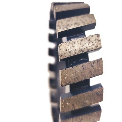 D50/86/100mm 石表面の磨きと磨き部分 鉄コアCNCスタッピングホイール