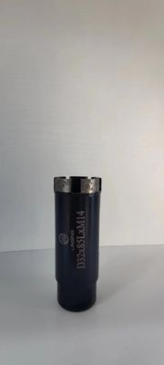 グラナイト石の掘削のためのシントレされたダイヤモンドコアドリルビットを使用したストレートシェンクウェット