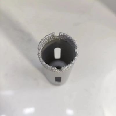 35mm M14 ダイヤモンドビット 乾燥ドリリング ブラック・スティールベースのセグメントデクトン・ポルセラン