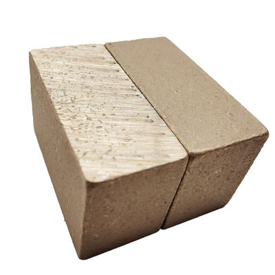 サウジアラビアの大理石切削のための24x11x15mmフラット形ダイヤモンドセグメント
