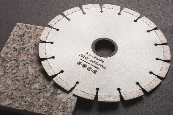D105-D3500 mm シルバー/ブラックダイヤモンド ツール グラニート 切断刀 異なる直径