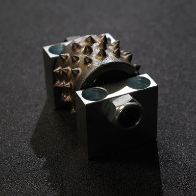 140 170mm トラペソイド フランクフルト ダイヤモンド ブッシュ ハンマー プレート ローラー 自動 磨き機