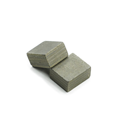 24*11.5*20mm 金属磨きディスク ヒント 金属磨きパッドのためのダイヤモンドセグメント Aグレード