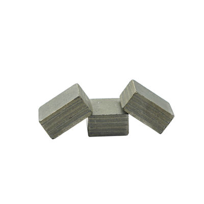 24*11.5*20mm 金属磨きディスク ヒント 金属磨きパッドのためのダイヤモンドセグメント Aグレード