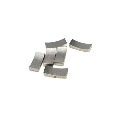 直径 mm/インチ 28-127mm ダイヤモンドコア・ドリルビット・セグメント