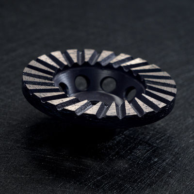 40/50 Grit 4インチ ダイヤモンド・グリンドカップ・ホイール 金属結合剤